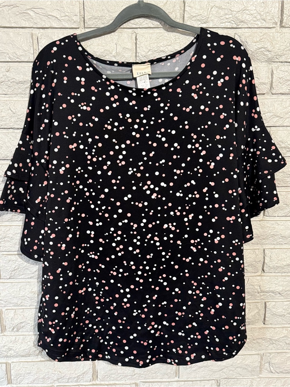 P & Rose Black Polka Dot Ruffle Sleeve Top – Large